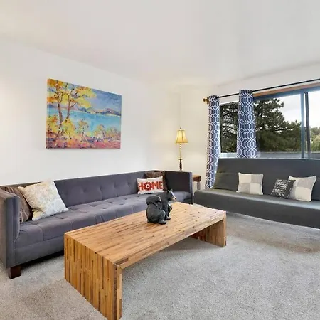 Bear Meadow Woods Condo- Walk To Ski Lifts & Golf